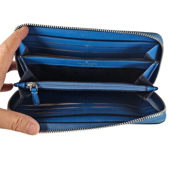 Kate Spade Arctic Friends Continental Wallet Penguin Blue Zip Around Blue Clutch - Picture 12 of 16